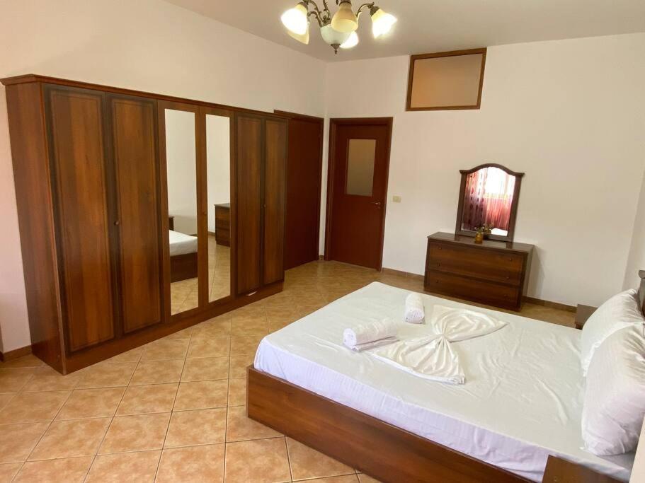 Roel Apartments Shkodra Center المظهر الخارجي الصورة